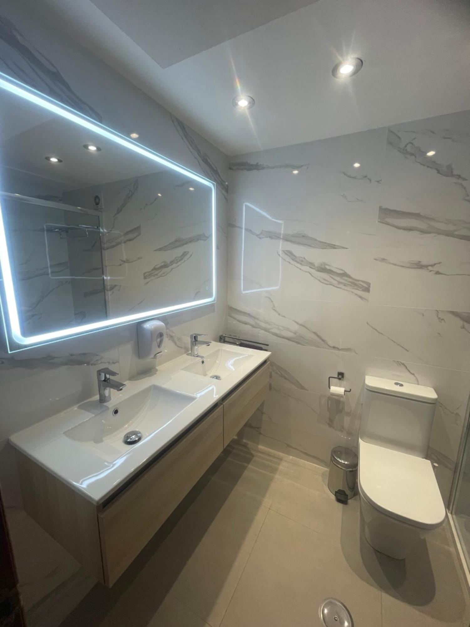 Gran Y Magnifico Apartamento En Málaga Eksteriør bilde